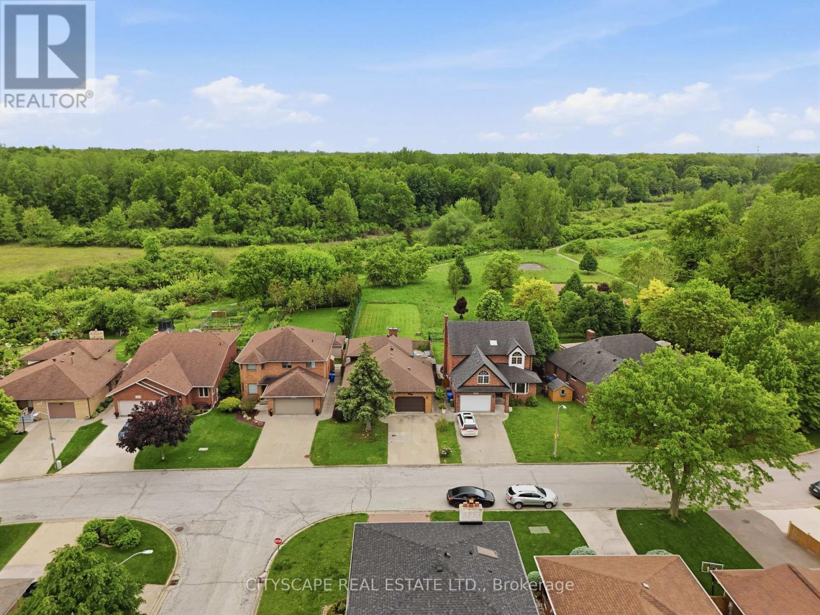 3154 Fazio Drive, Windsor, Ontario  N9E 4G6 - Photo 34 - X13217560