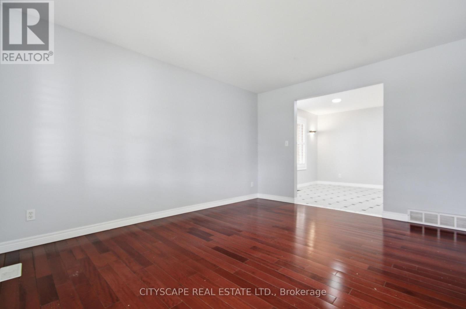 3154 Fazio Drive, Windsor, Ontario  N9E 4G6 - Photo 6 - X13217560