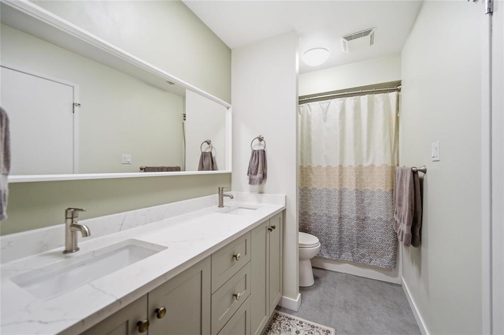 14 Continental Avenue, Winnipeg, Manitoba R2G 2T1 - Photo 16 - 202612122