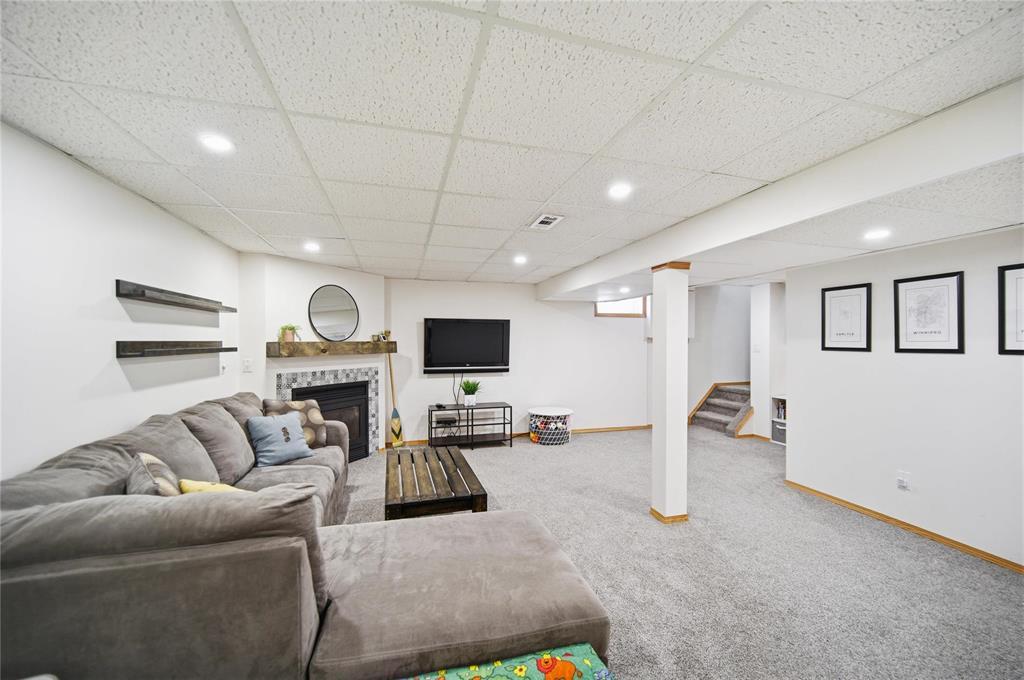 14 Continental Avenue, Winnipeg, Manitoba R2G 2T1 - Photo 20 - 202612122