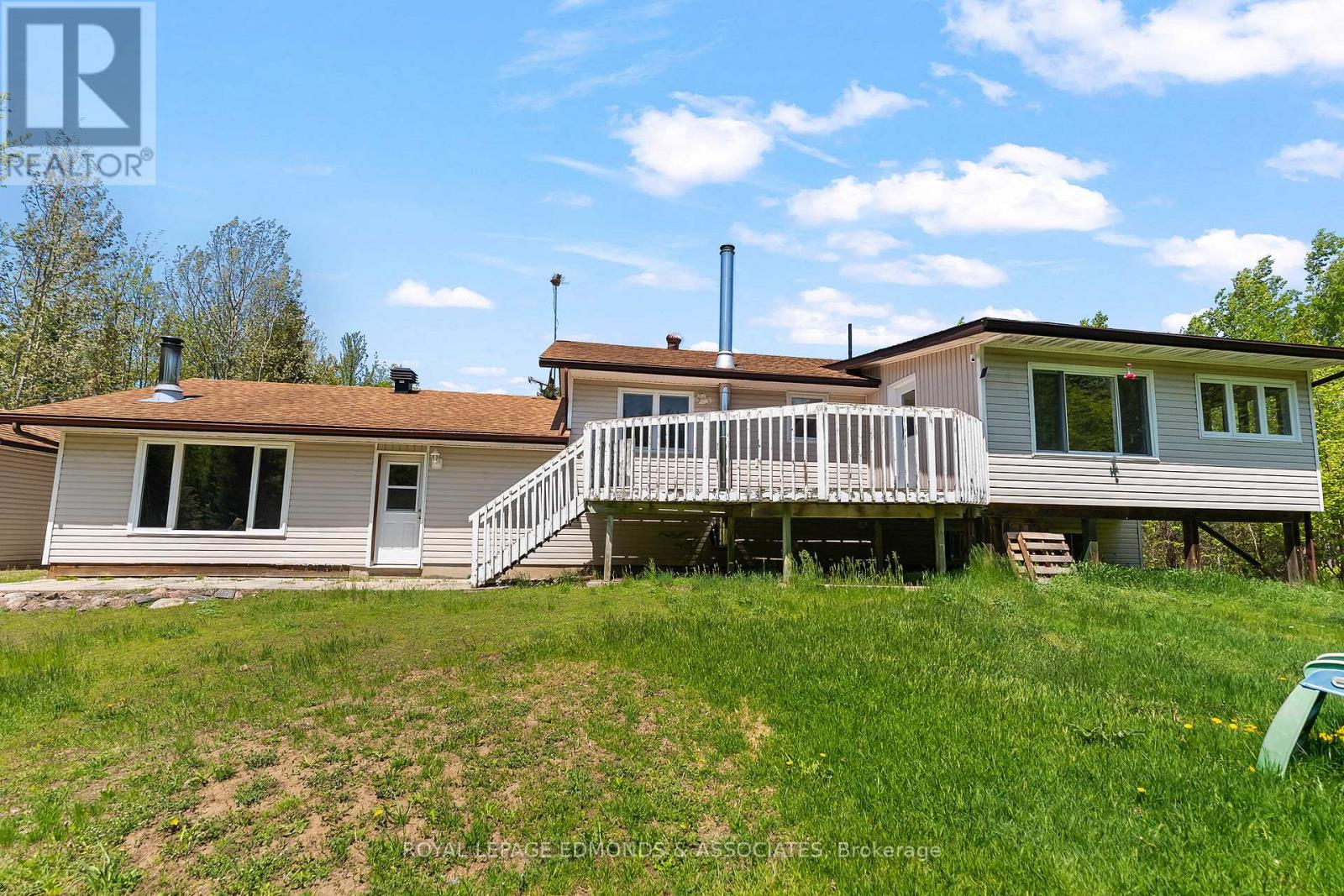 418 Forest Park Road, Laurentian Valley, Ontario  K8A 6W2 - Photo 35 - X12869826