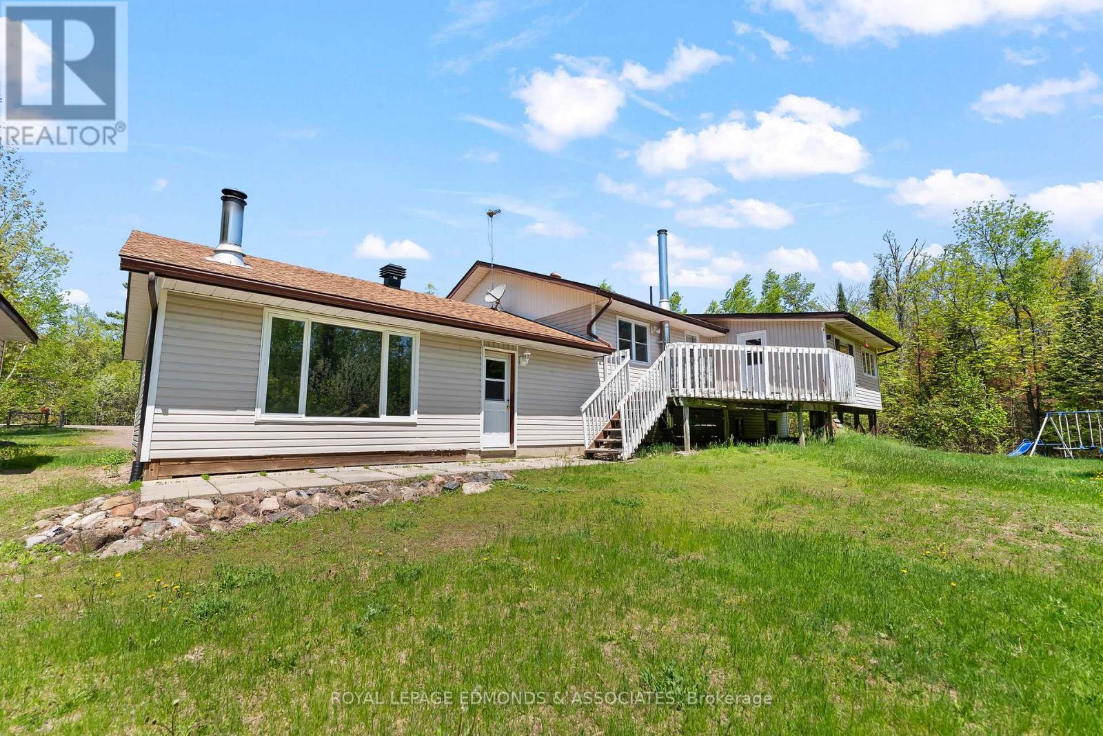 418 Forest Park Road, Laurentian Valley, Ontario  K8A 6W2 - Photo 37 - X12869826