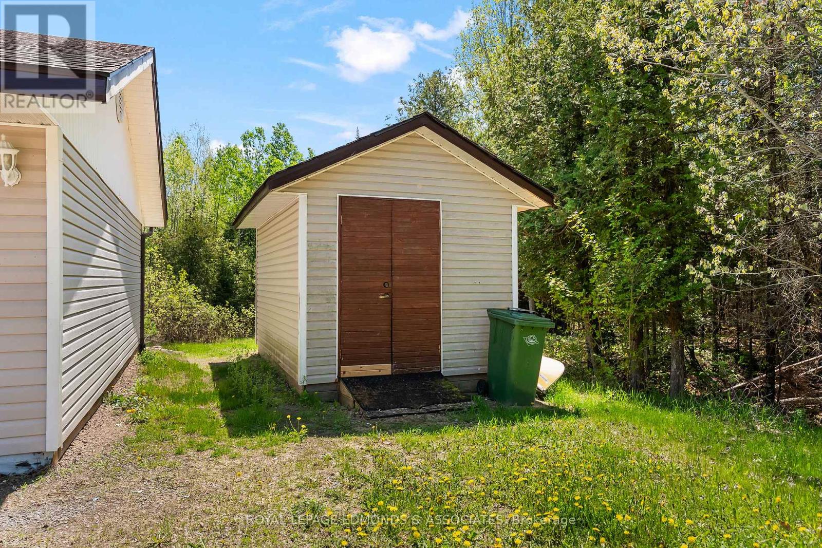 418 Forest Park Road, Laurentian Valley, Ontario  K8A 6W2 - Photo 43 - X12869826
