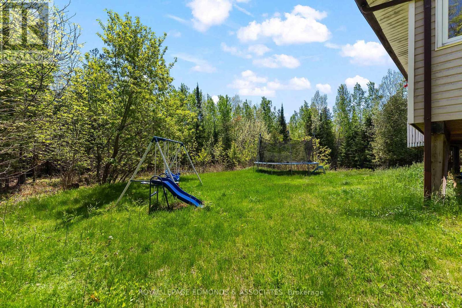 418 Forest Park Road, Laurentian Valley, Ontario  K8A 6W2 - Photo 45 - X12869826