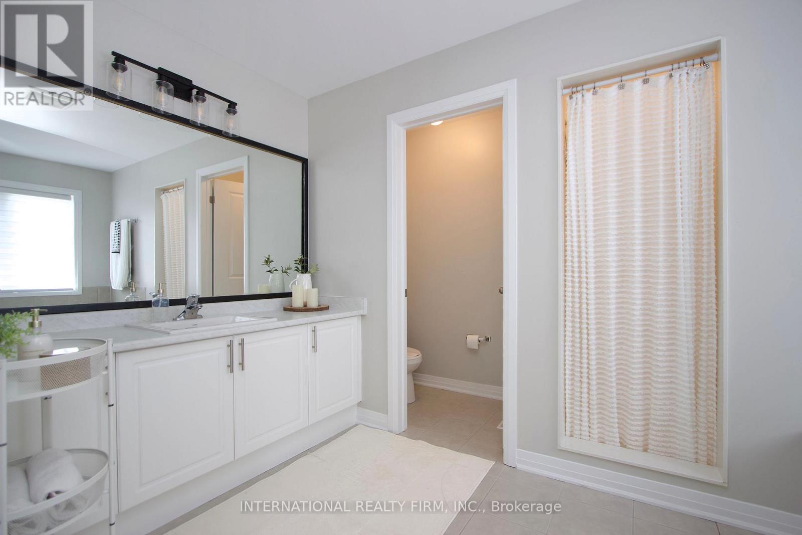 11 Caspian Square, Clarington, Ontario  L1C 7G3 - Photo 23 - E13217566
