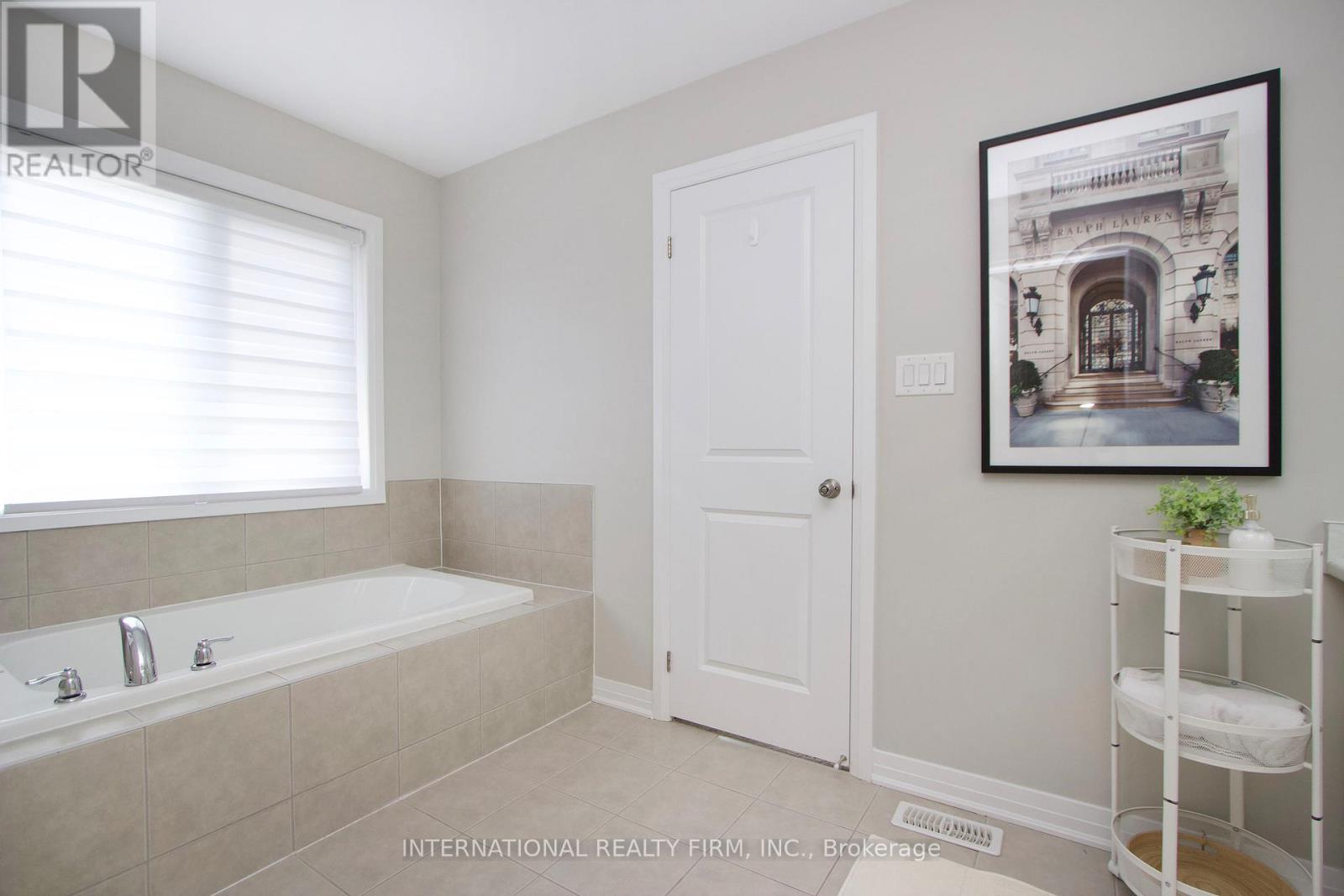 11 Caspian Square, Clarington, Ontario  L1C 7G3 - Photo 24 - E13217566