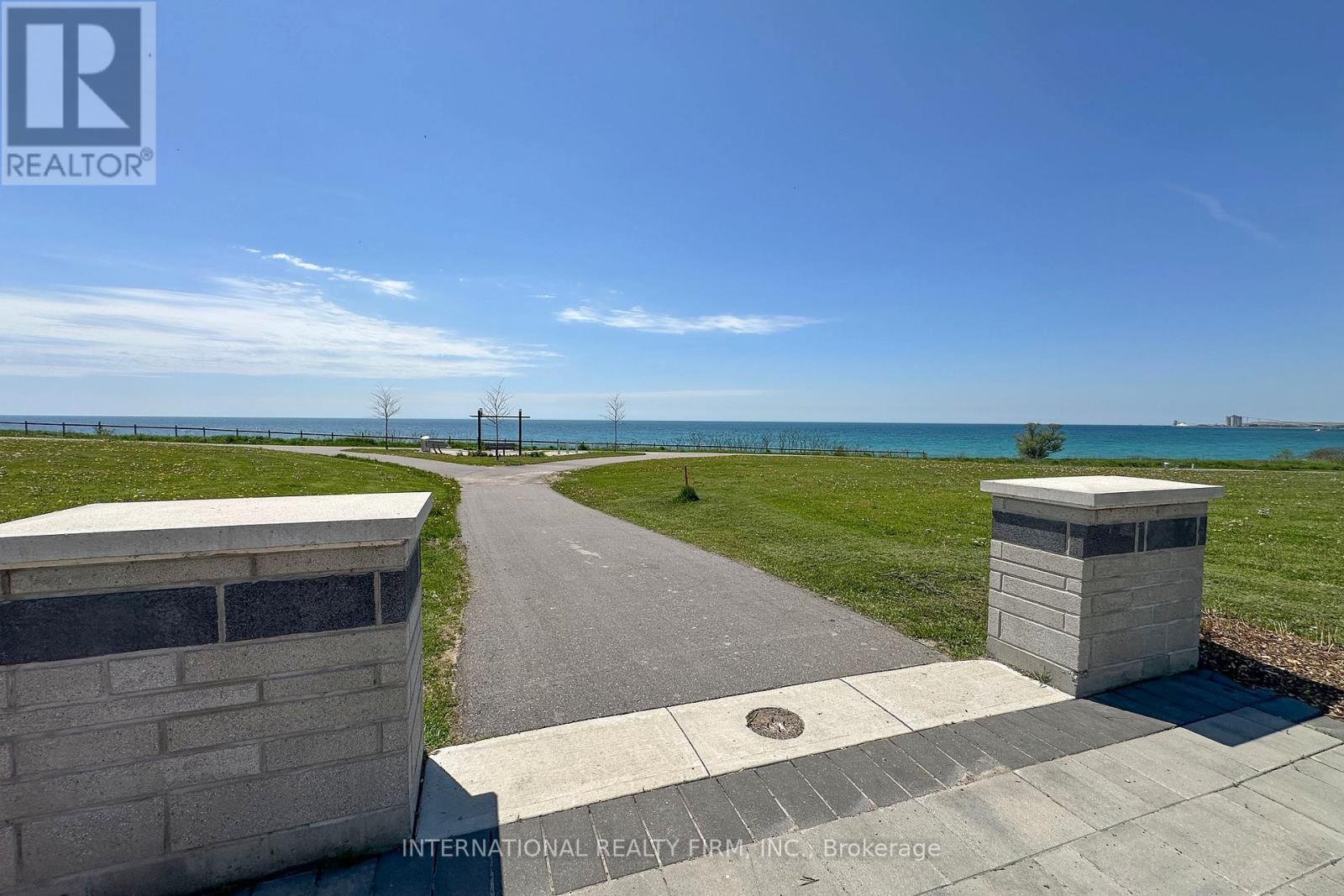 11 Caspian Square, Clarington, Ontario  L1C 7G3 - Photo 33 - E13217566