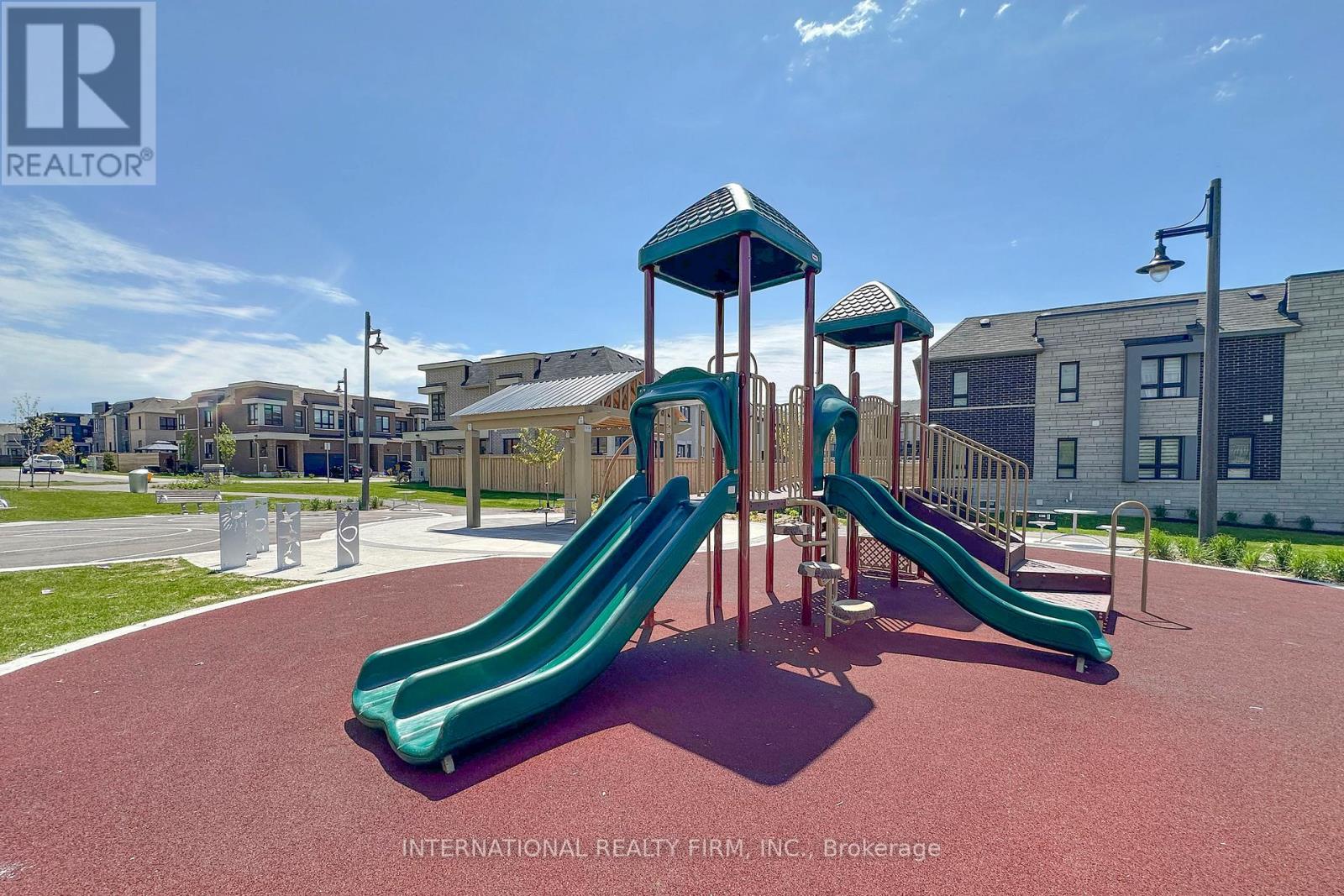 11 Caspian Square, Clarington, Ontario  L1C 7G3 - Photo 35 - E13217566