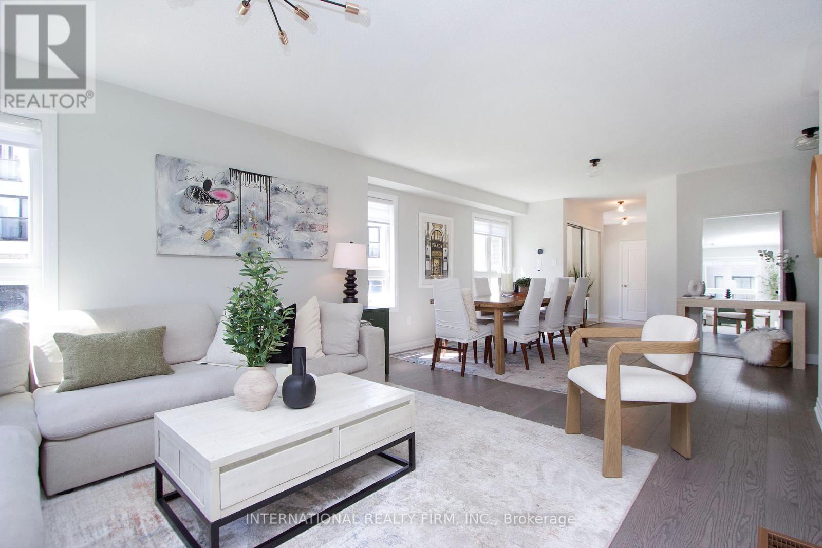 11 Caspian Square, Clarington, Ontario  L1C 7G3 - Photo 9 - E13217566