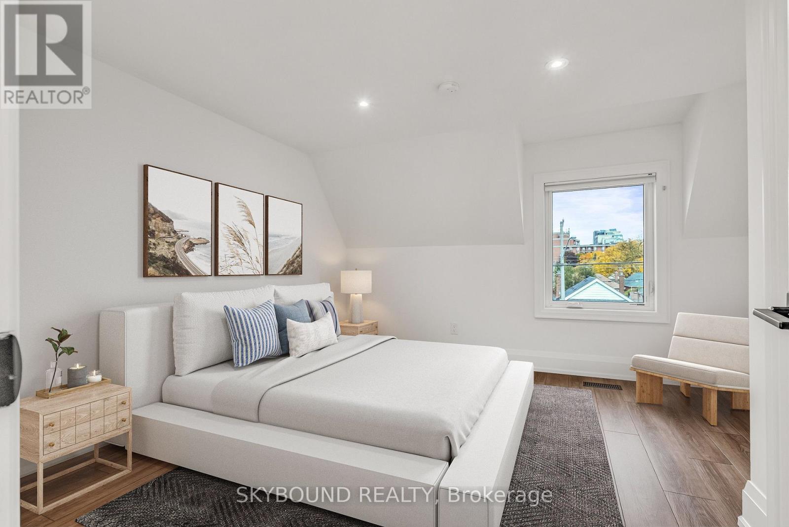 323 Mortimer Avenue, Toronto, Ontario  M4J 2C9 - Photo 18 - E13217568