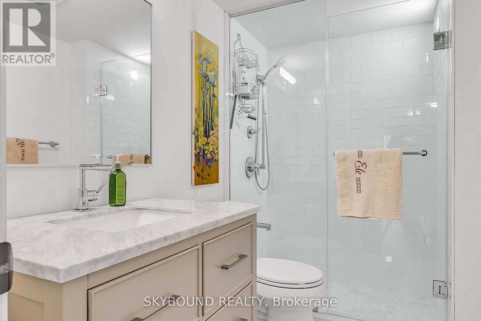 323 Mortimer Avenue, Toronto, Ontario  M4J 2C9 - Photo 36 - E13217568