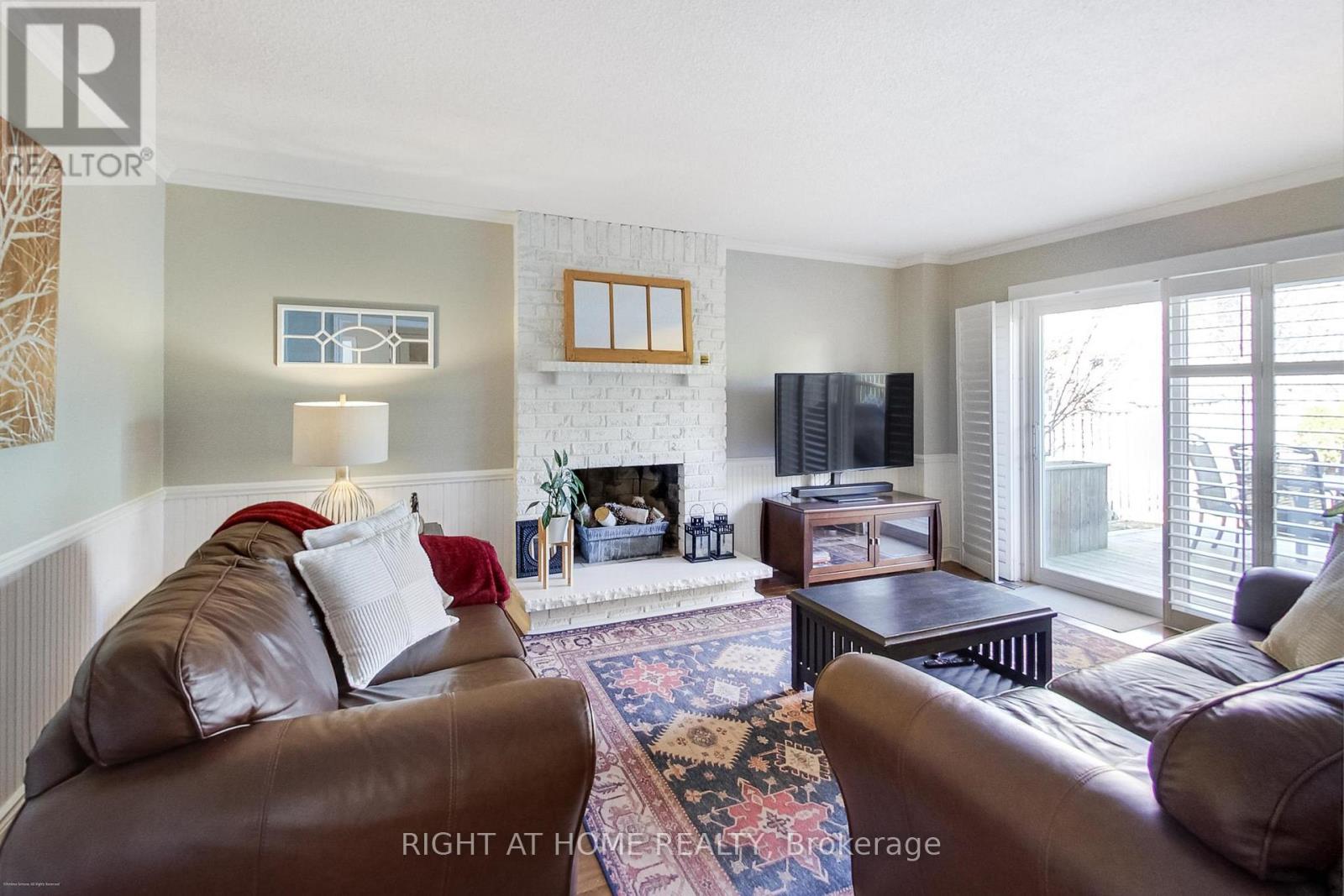 885 Dales Avenue, Newmarket, Ontario  L3Y 5Z6 - Photo 11 - N13217562