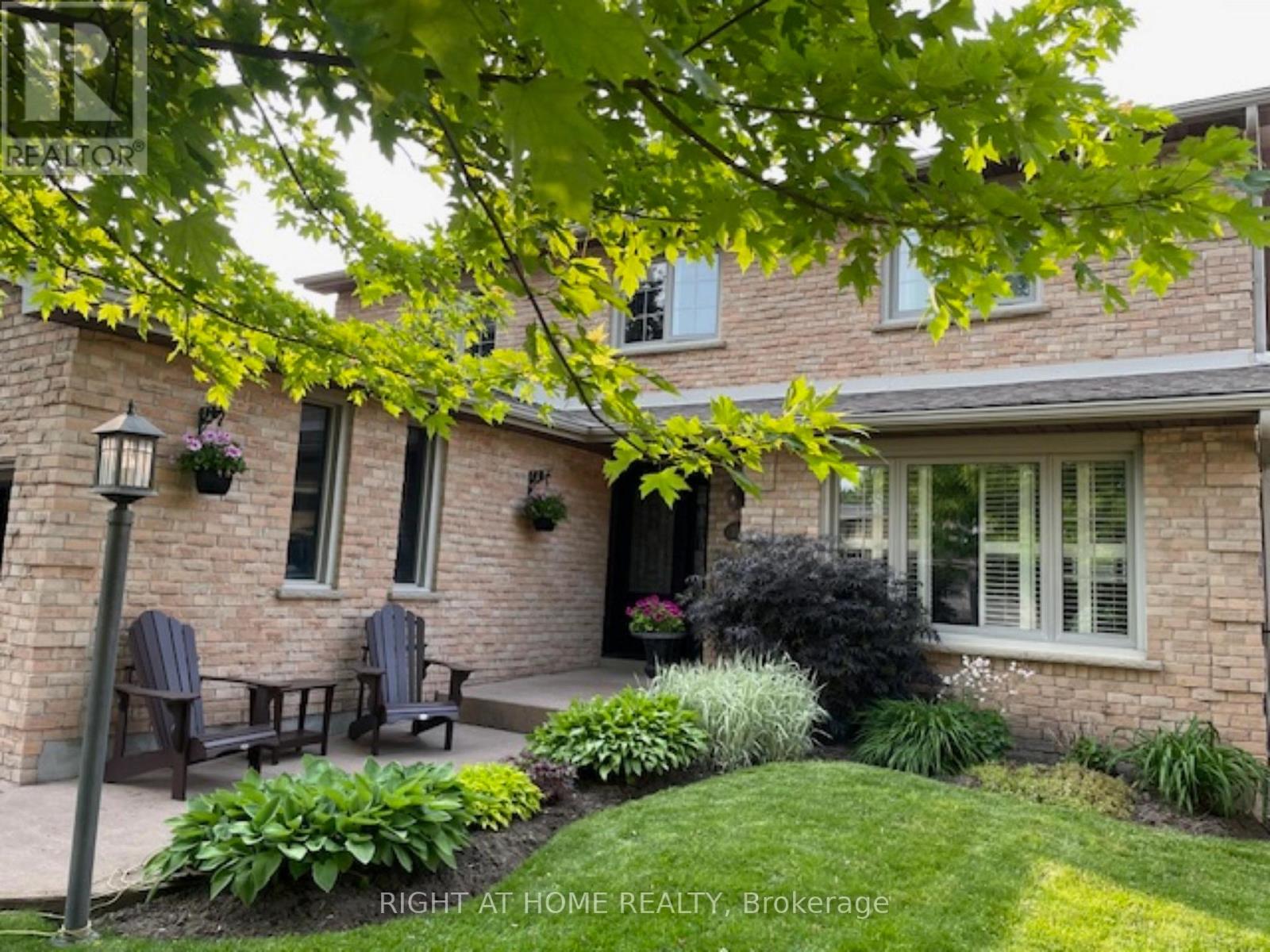 885 Dales Avenue, Newmarket, Ontario  L3Y 5Z6 - Photo 34 - N13217562