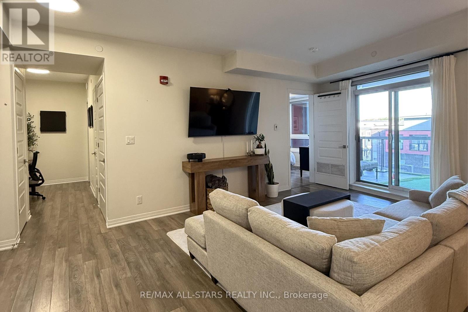 418 - 58 Adam Sellers Street, Markham, Ontario  L6B 1P5 - Photo 6 - N13217578
