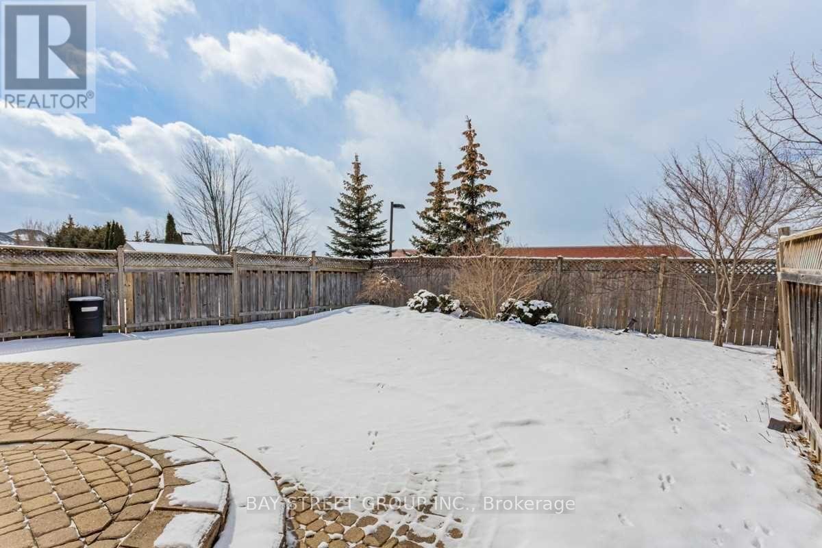 30 Delattaye Avenue, Aurora, Ontario  L4G 7T8 - Photo 28 - N13217586