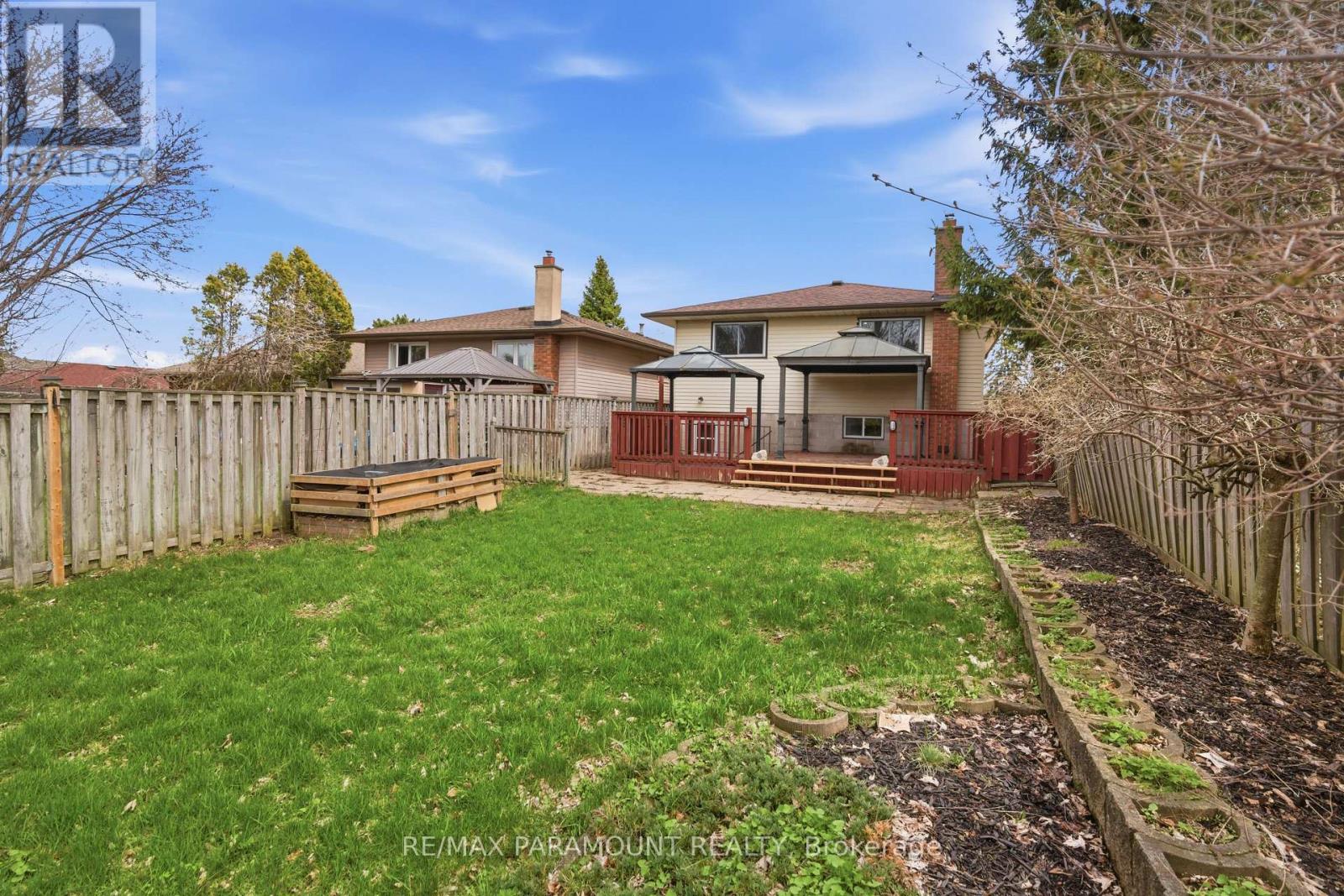 1262 Upper Gage Avenue, Hamilton, Ontario  L8W 1E4 - Photo 36 - X13217580