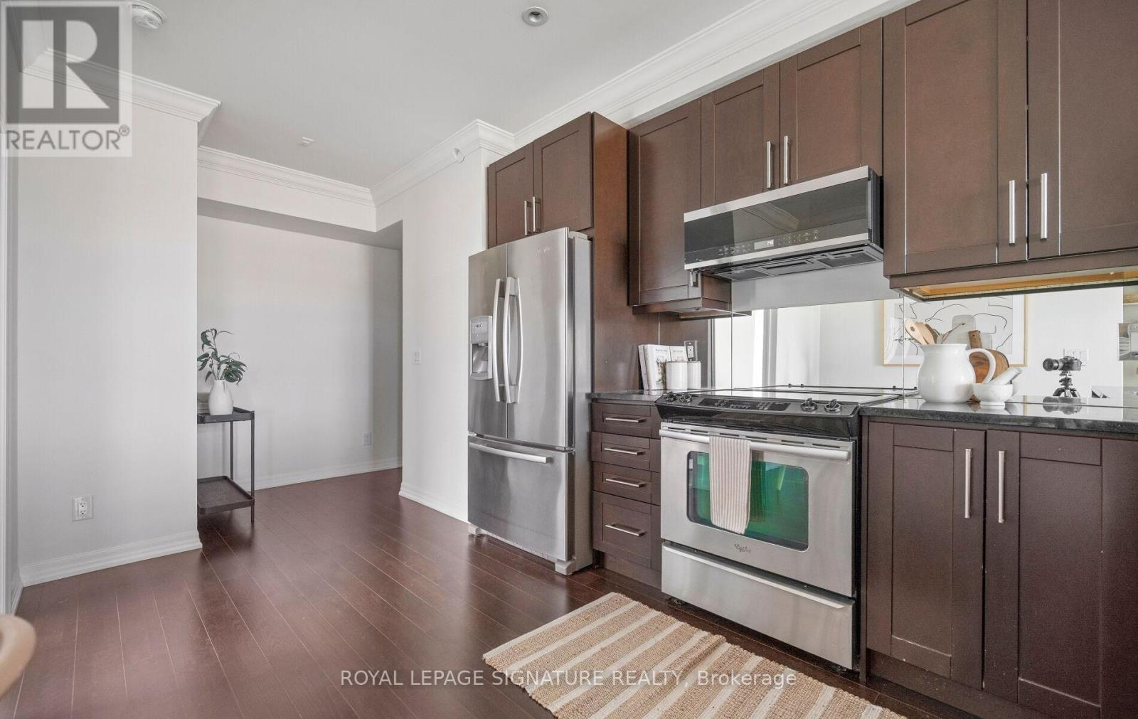 303 - 3563 Lake Shore Boulevard W, Toronto, Ontario  M8W 0A3 - Photo 19 - W13213578