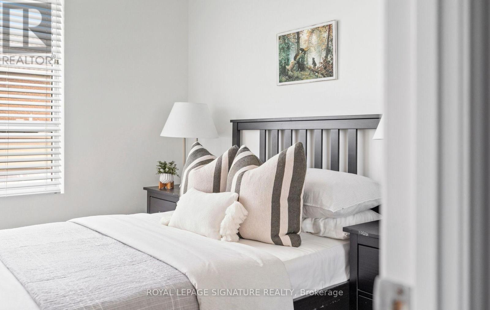 303 - 3563 Lake Shore Boulevard W, Toronto, Ontario  M8W 0A3 - Photo 32 - W13213578