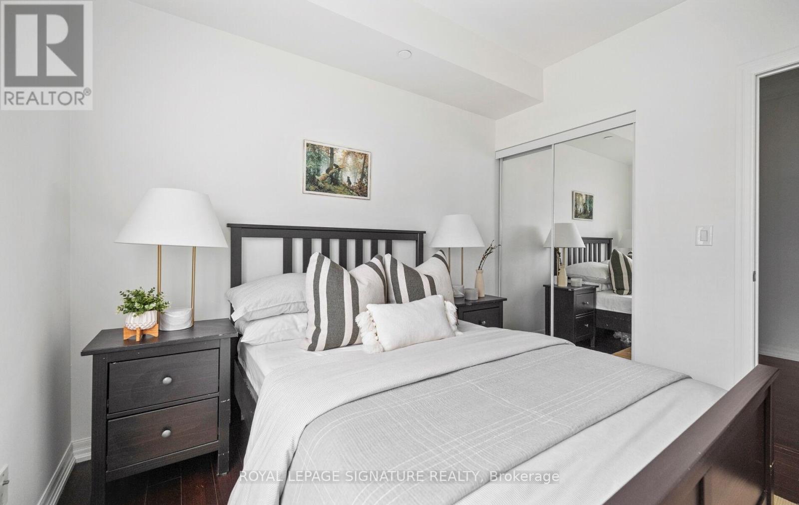 303 - 3563 Lake Shore Boulevard W, Toronto, Ontario  M8W 0A3 - Photo 34 - W13213578