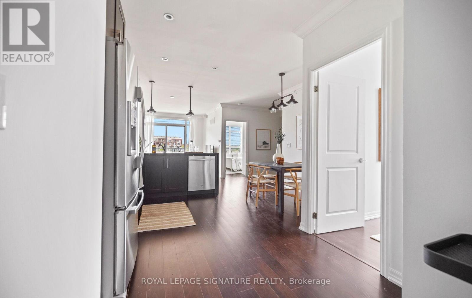 303 - 3563 Lake Shore Boulevard W, Toronto, Ontario  M8W 0A3 - Photo 6 - W13213578