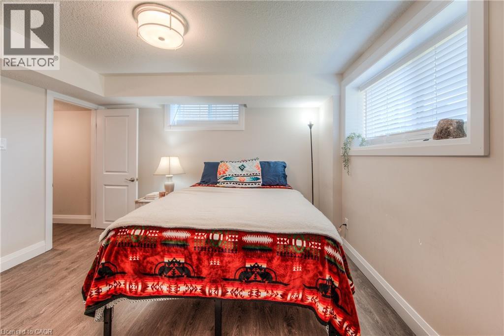 537 Valhalla Crescent Unit# B, Waterloo, Ontario  N2T 2J7 - Photo 11 - 40834715