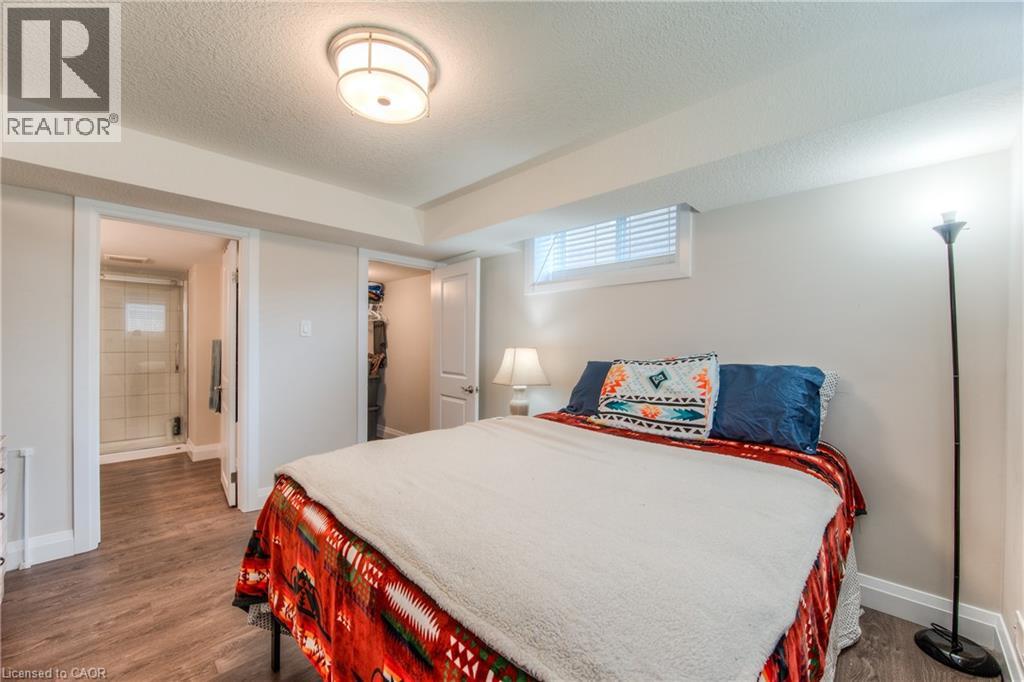 537 Valhalla Crescent Unit# B, Waterloo, Ontario  N2T 2J7 - Photo 12 - 40834715