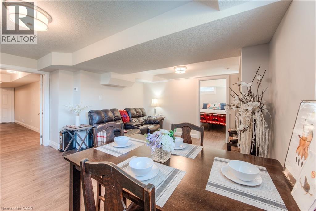 537 Valhalla Crescent Unit# B, Waterloo, Ontario  N2T 2J7 - Photo 8 - 40834715