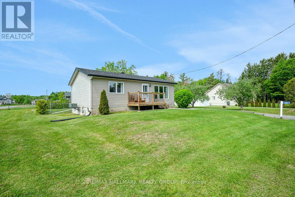 1862 Landry Road, Clarence-Rockland, Ontario  K0A 1N0 - Photo 2 - X13217594