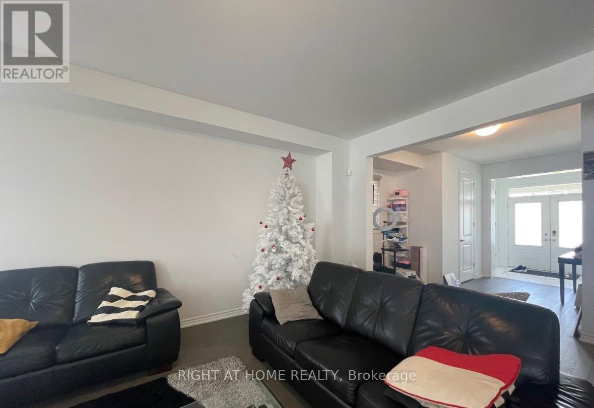 69 Mcbride Trail, Barrie, Ontario  L9J 0Y6 - Photo 2 - S13217602