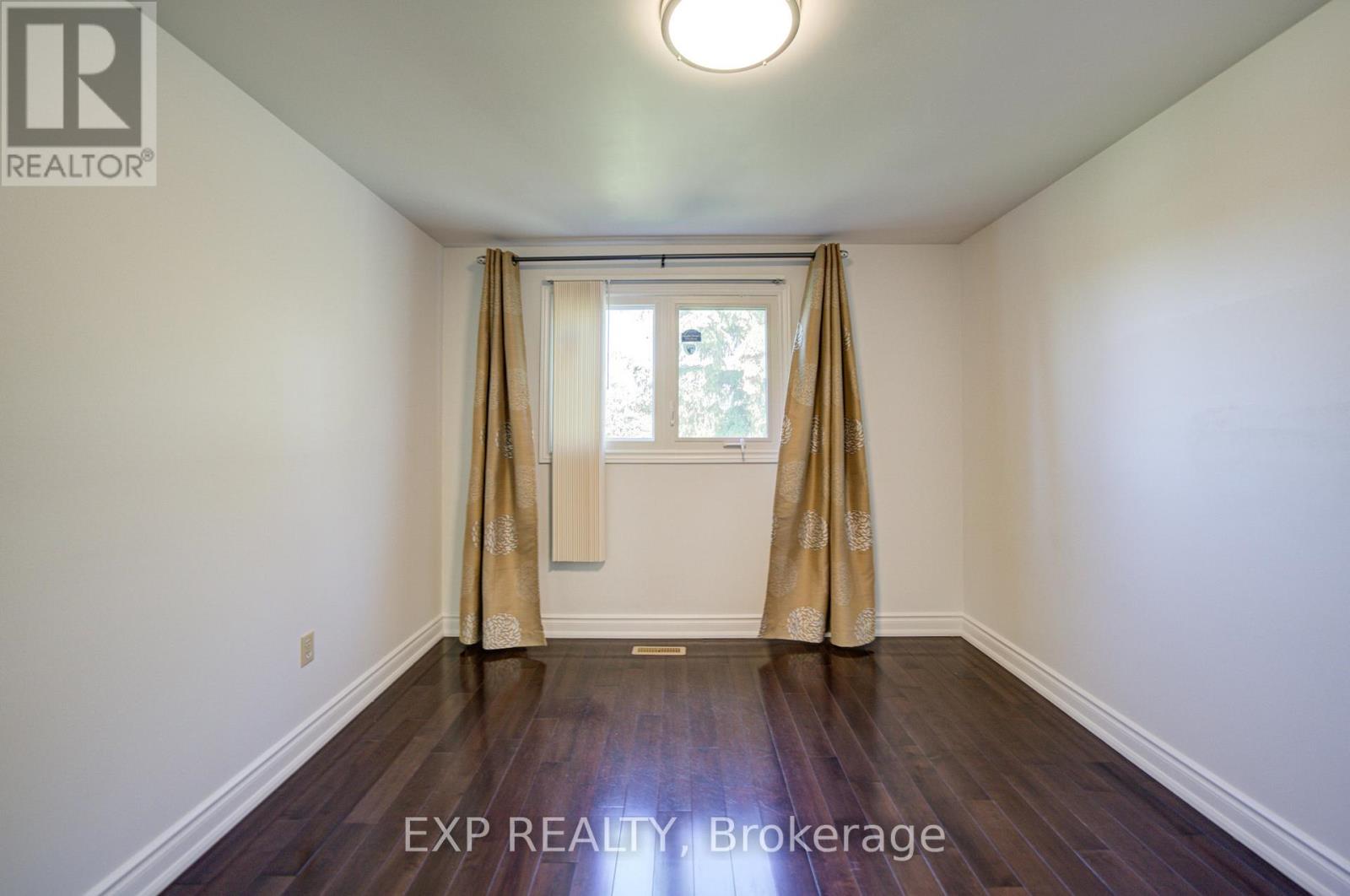 82 Muirlands Drive, Toronto, Ontario  M1V 2B4 - Photo 17 - E12816064