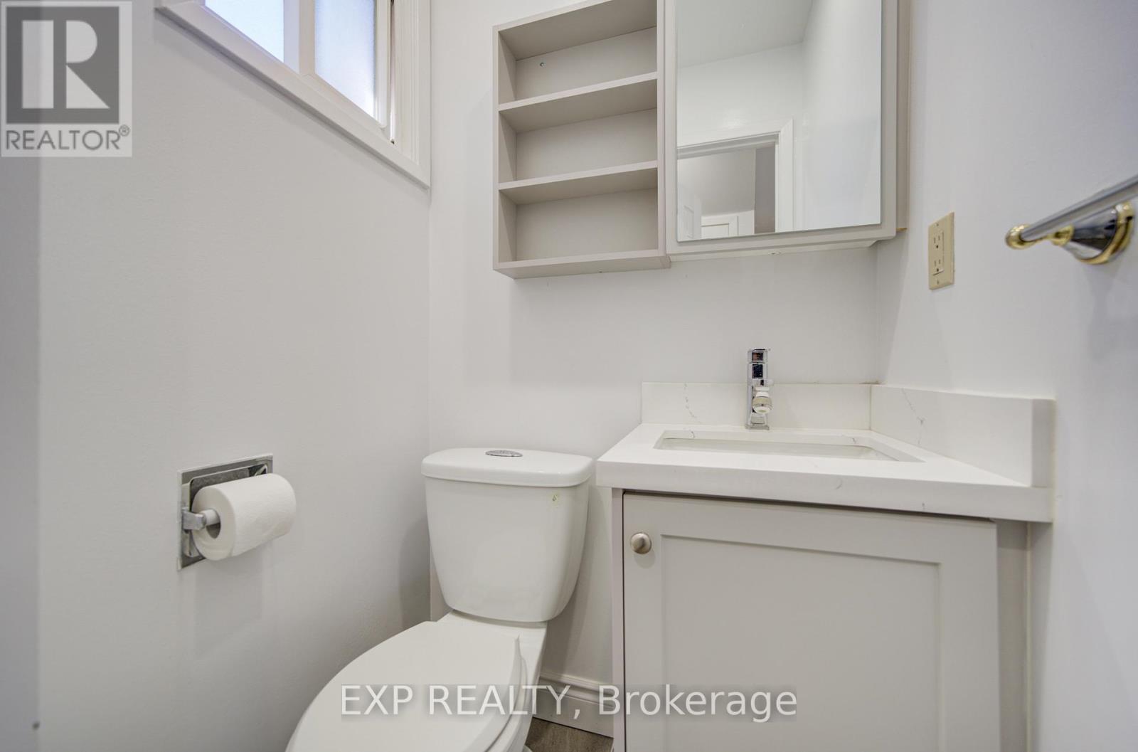 82 Muirlands Drive, Toronto, Ontario  M1V 2B4 - Photo 13 - E12816064