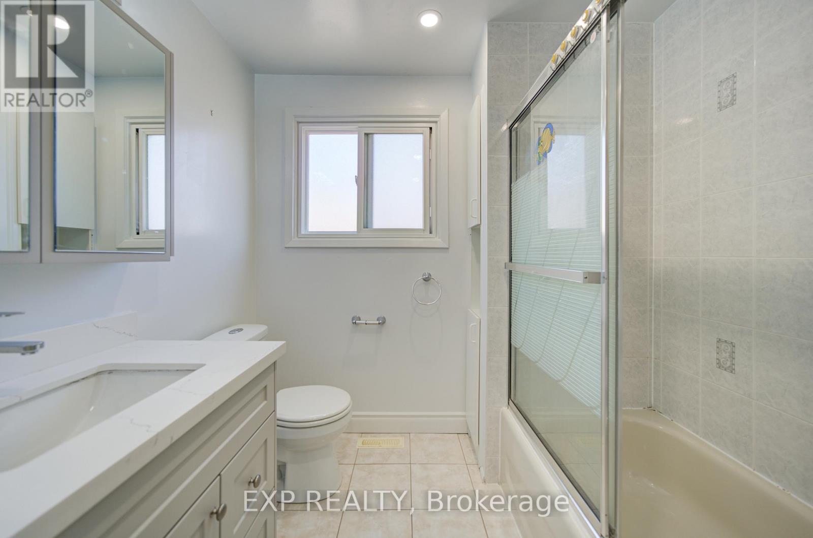 82 Muirlands Drive, Toronto, Ontario  M1V 2B4 - Photo 20 - E12816064