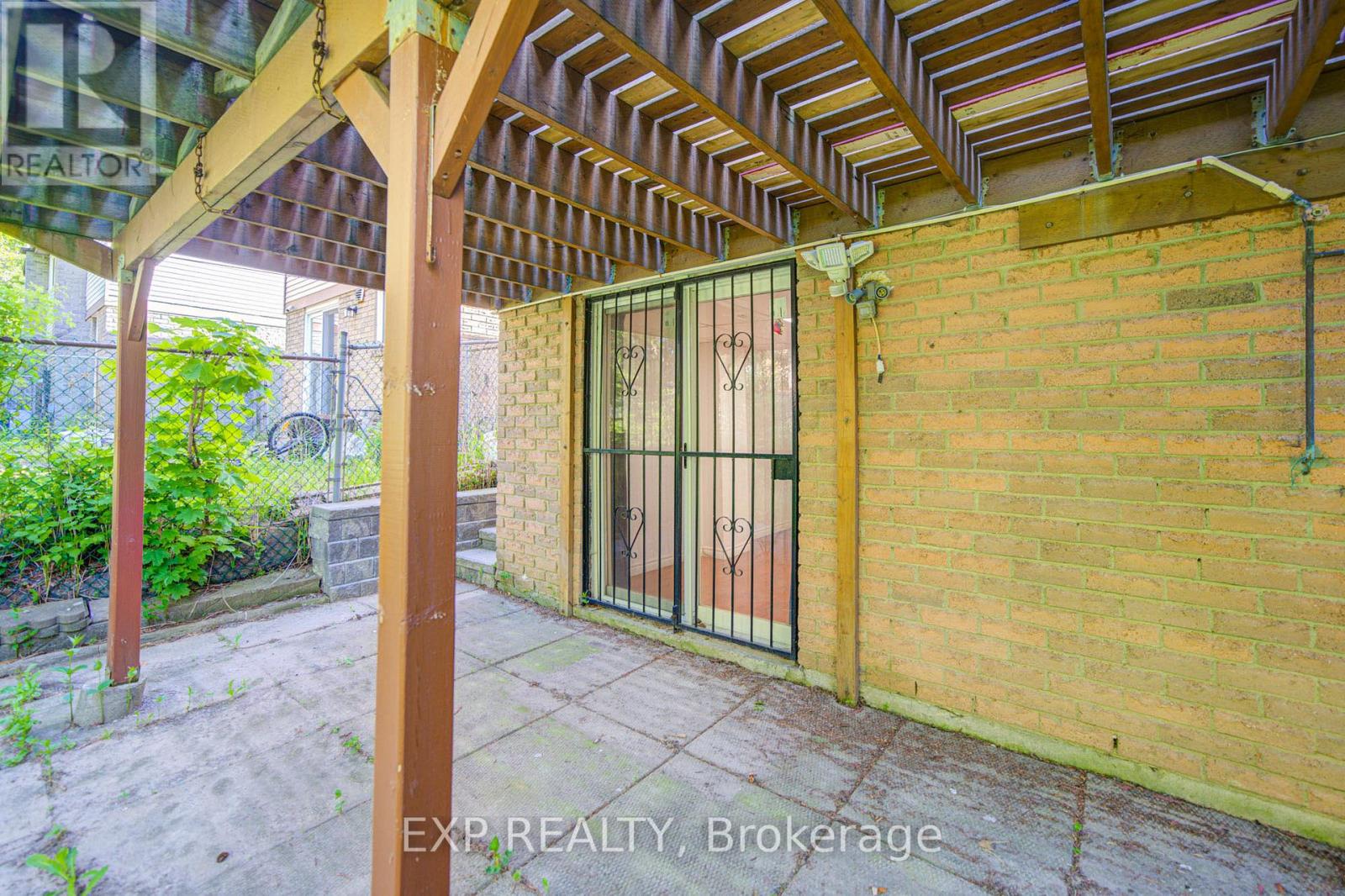82 Muirlands Drive, Toronto, Ontario  M1V 2B4 - Photo 33 - E12816064