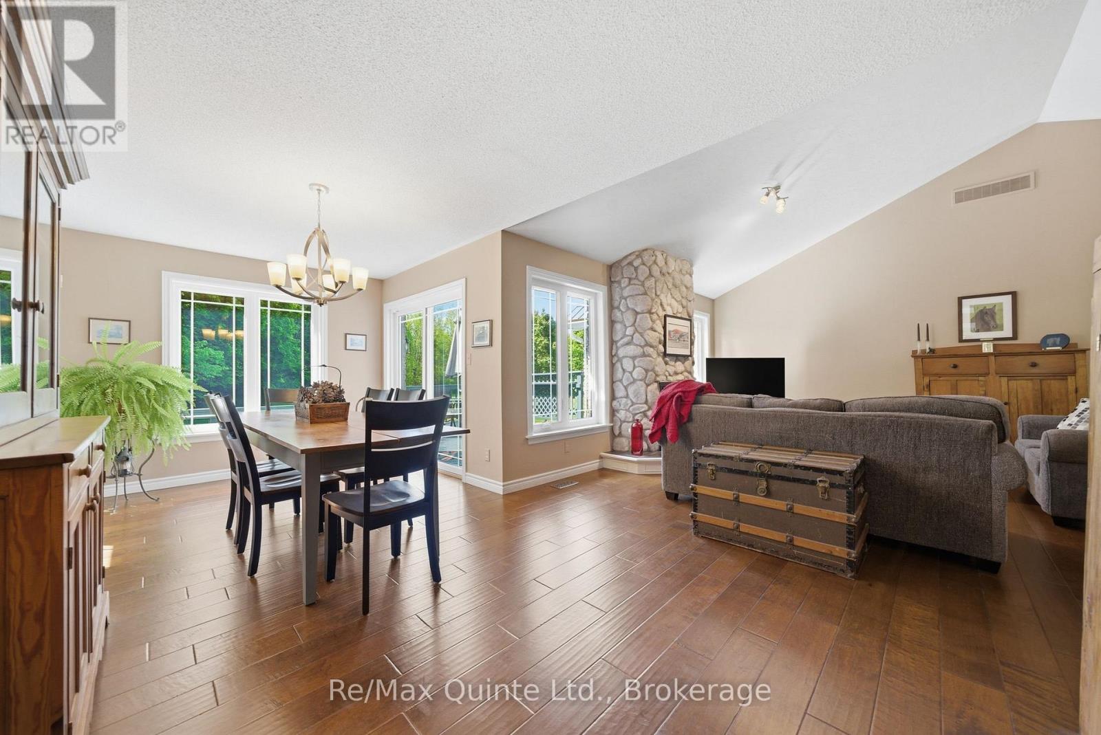 302 Clearview Road, Belleville, Ontario  K0K 3E0 - Photo 9 - X13217636