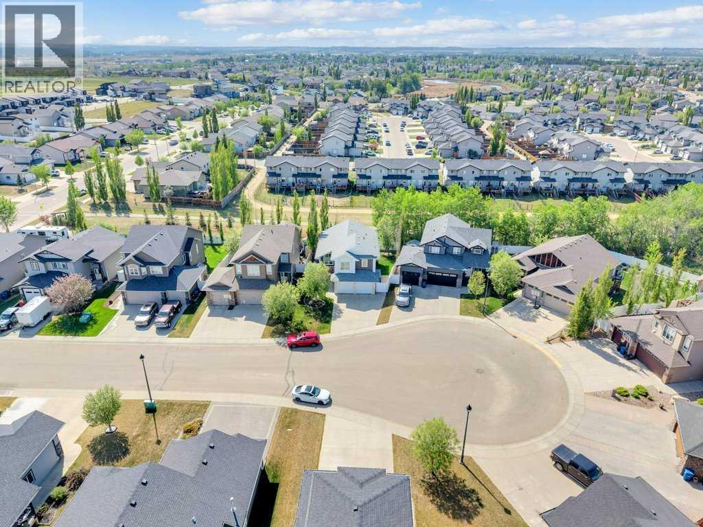 17 Mckelvey Close, Blackfalds, Alberta  T4M 0B1 - Photo 3 - A2316320