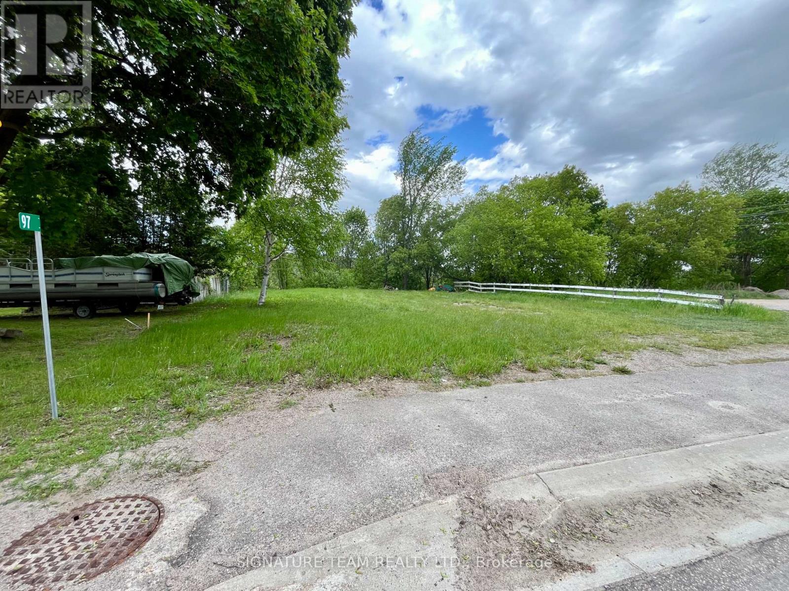 97 QUEEN STREET, Bonnechere Valley, Ontario