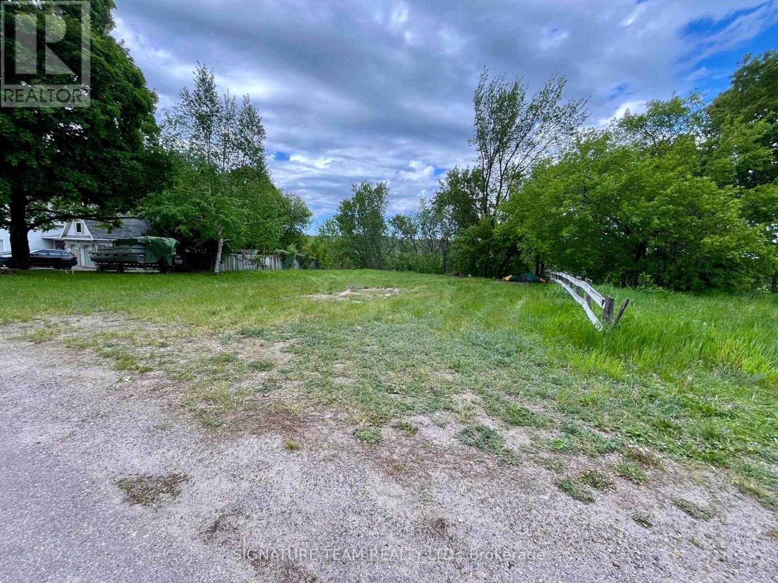97 Queen Street, Bonnechere Valley, Ontario K0J 1T0 - Photo 3 - X13217632
