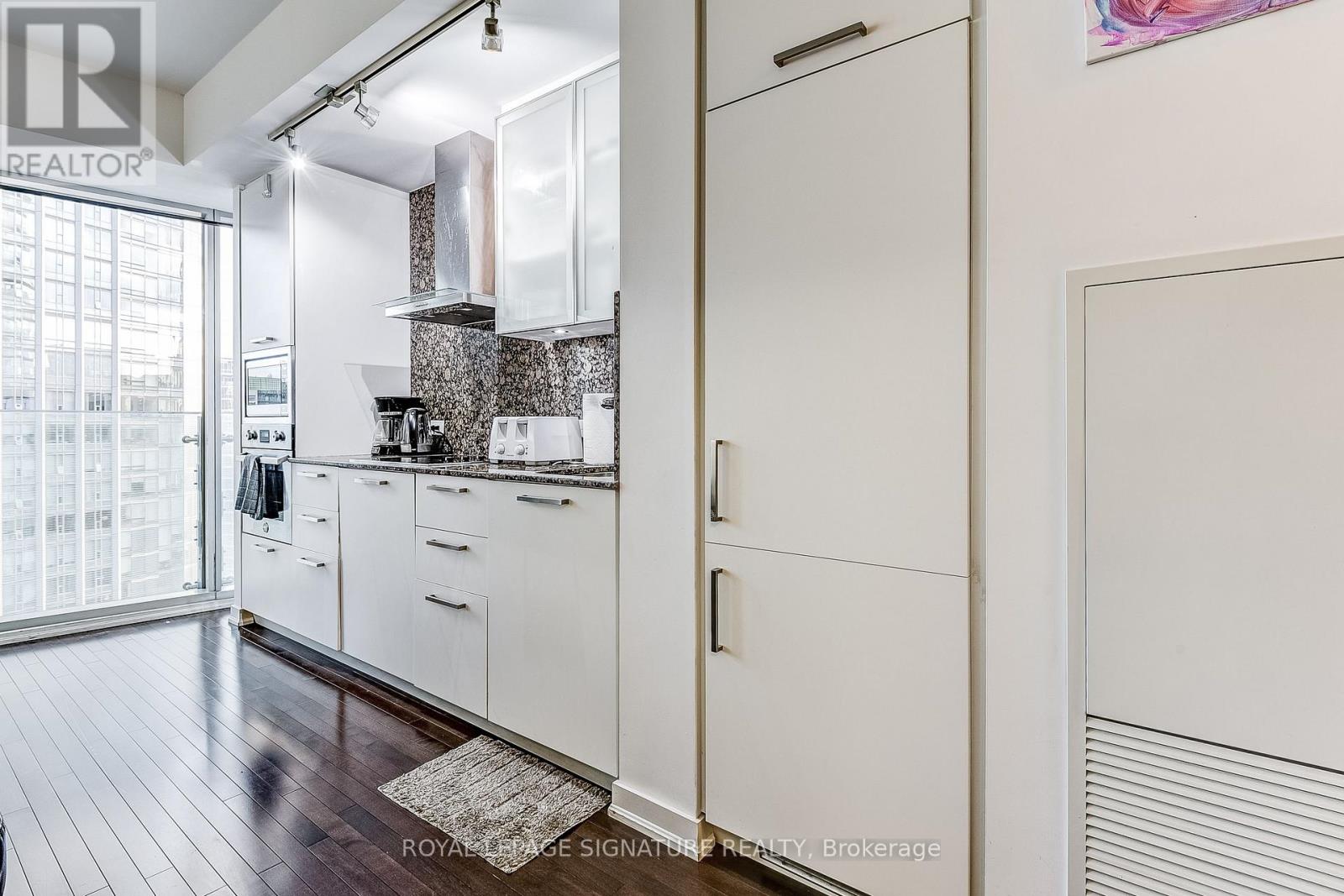 2804 - 14 York Street, Toronto, Ontario  M5J 0B1 - Photo 13 - C13217666