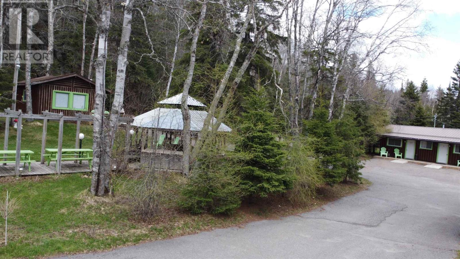 280 Highway 17 N, Wawa, Ontario  P0S 1K0 - Photo 45 - SM261233