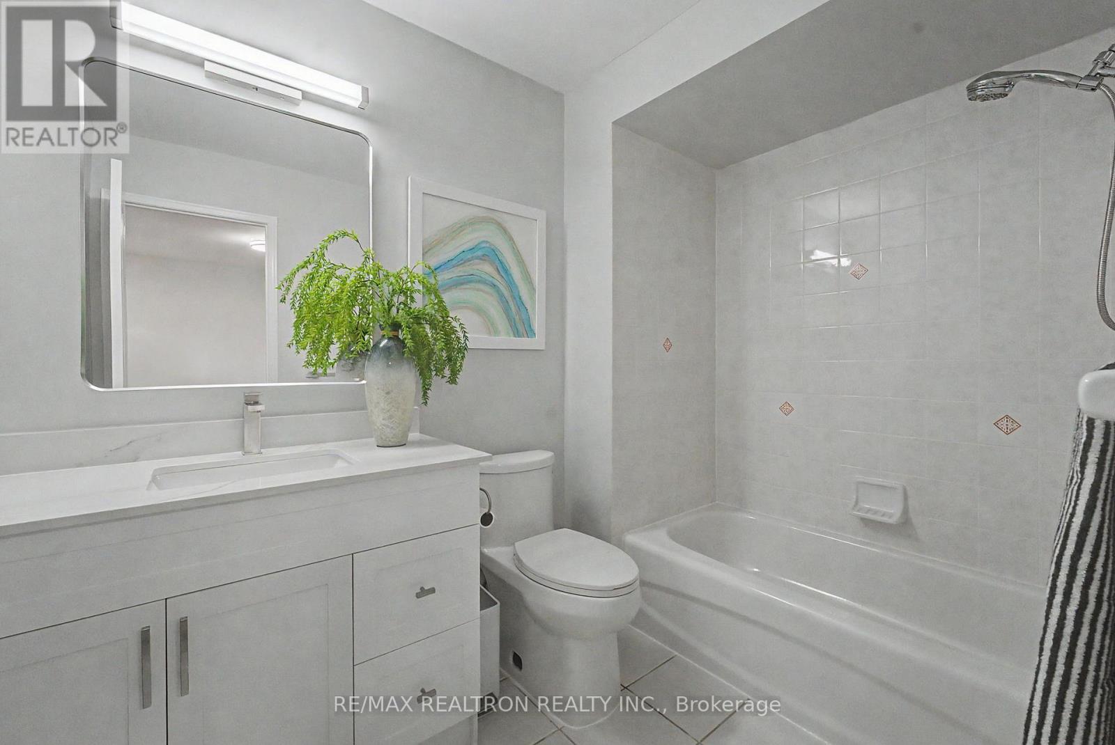6 Northvale Road, Markham, Ontario  L6B 1G4 - Photo 30 - N13217620