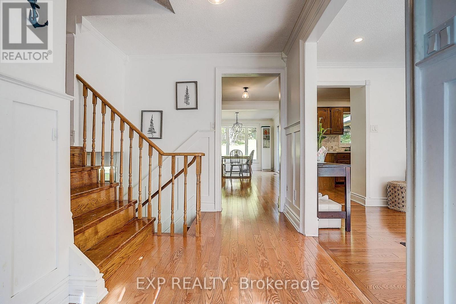 10 Anchor Court, East Gwillimbury, Ontario  L0G 1H0 - Photo 15 - N13217656