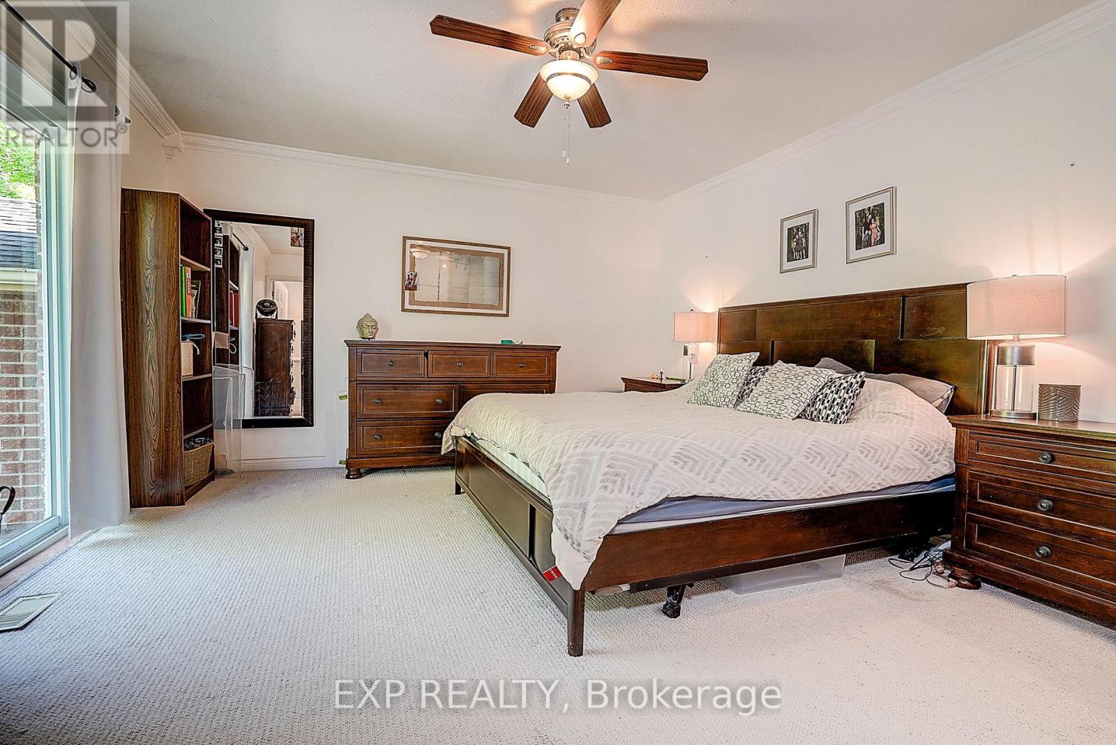 10 Anchor Court, East Gwillimbury, Ontario  L0G 1H0 - Photo 16 - N13217656