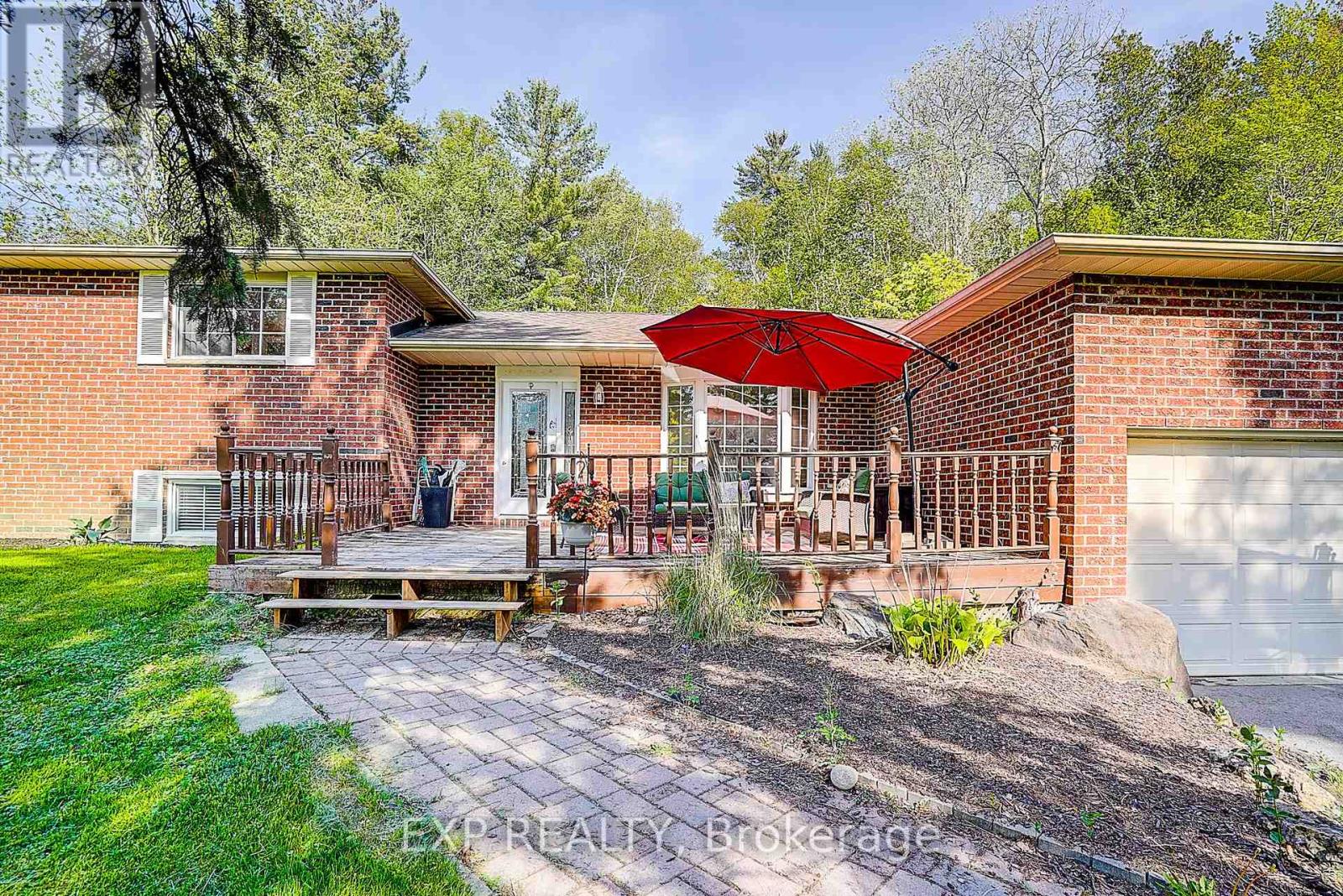 10 Anchor Court, East Gwillimbury, Ontario  L0G 1H0 - Photo 4 - N13217656