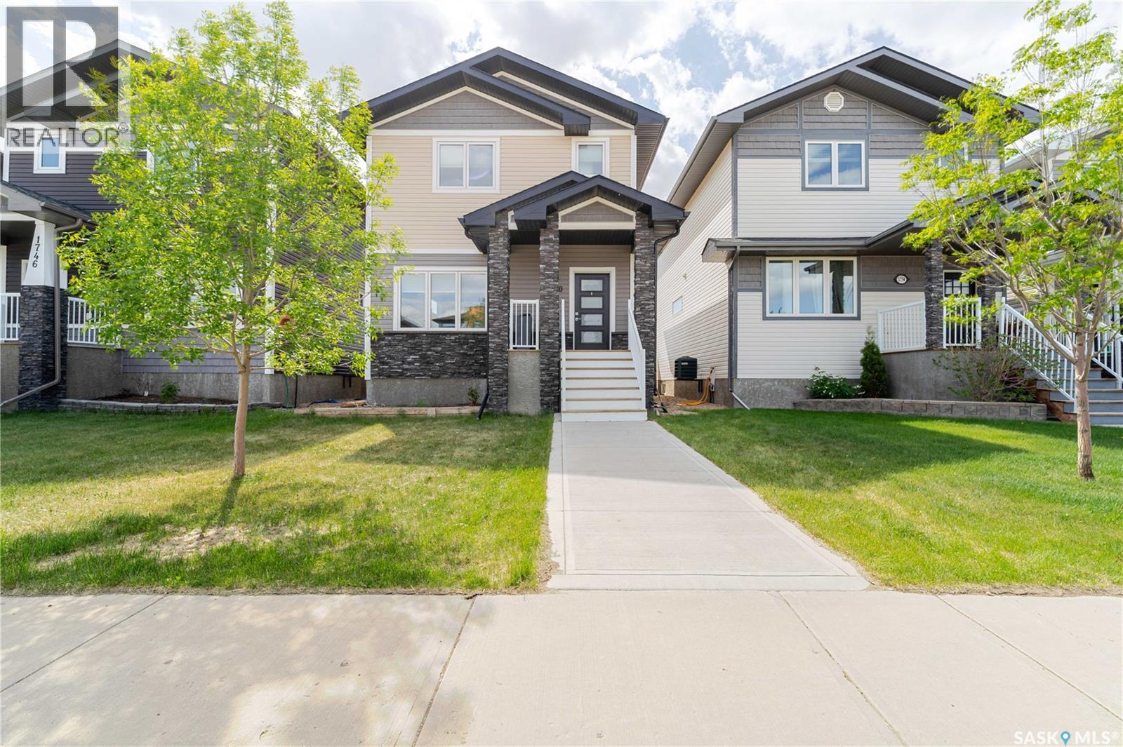 1750 11th AVENUE NW, Moose Jaw, Saskatchewan