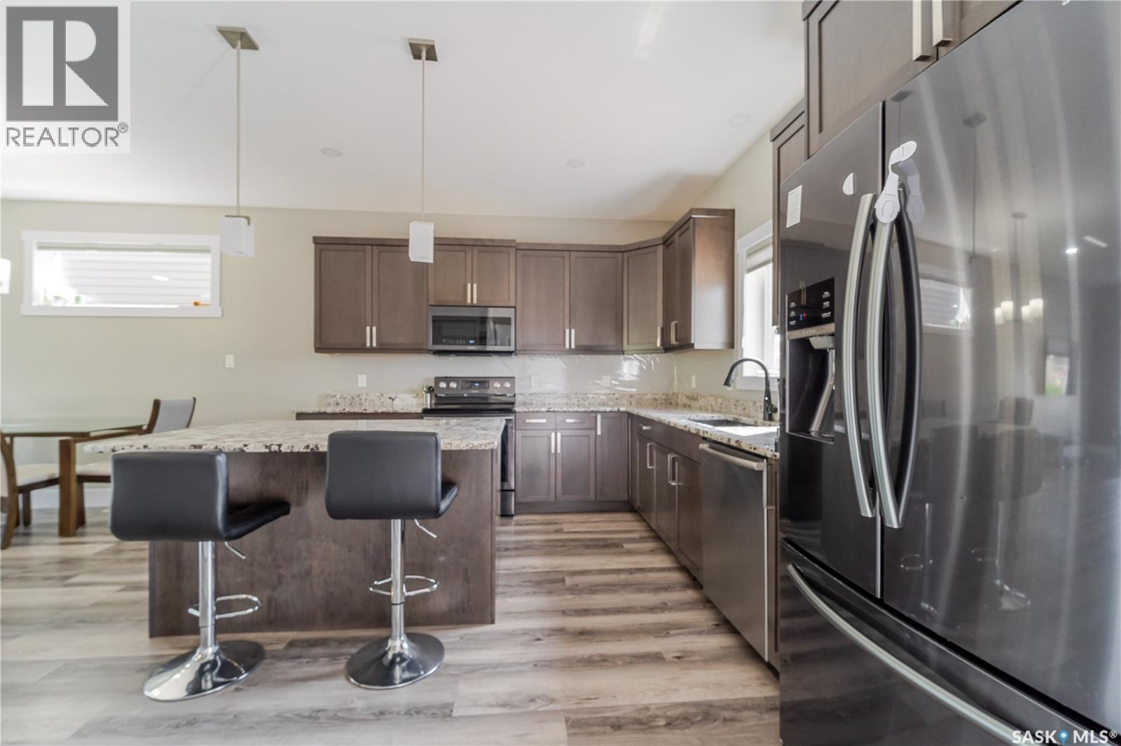 1750 11th Avenue NW, Moose Jaw, Saskatchewan  S6J 0B3 - Photo 7 - SK037663