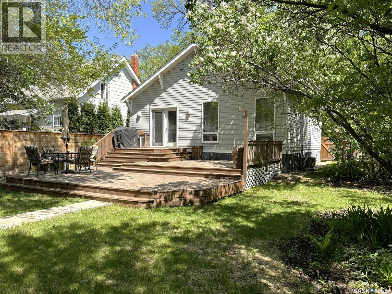 819 5th Avenue N, Saskatoon, Saskatchewan  S7K 2R7 - Photo 17 - SK037602