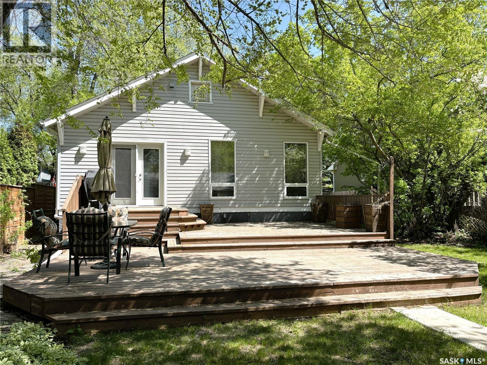 819 5th Avenue N, Saskatoon, Saskatchewan  S7K 2R7 - Photo 18 - SK037602
