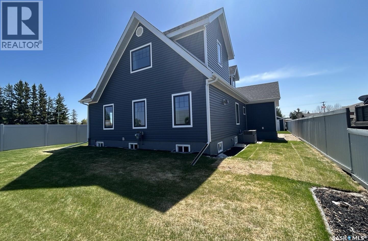 104 Central Boulevard, Nipawin, Saskatchewan  S0E 1E0 - Photo 10 - SK037511
