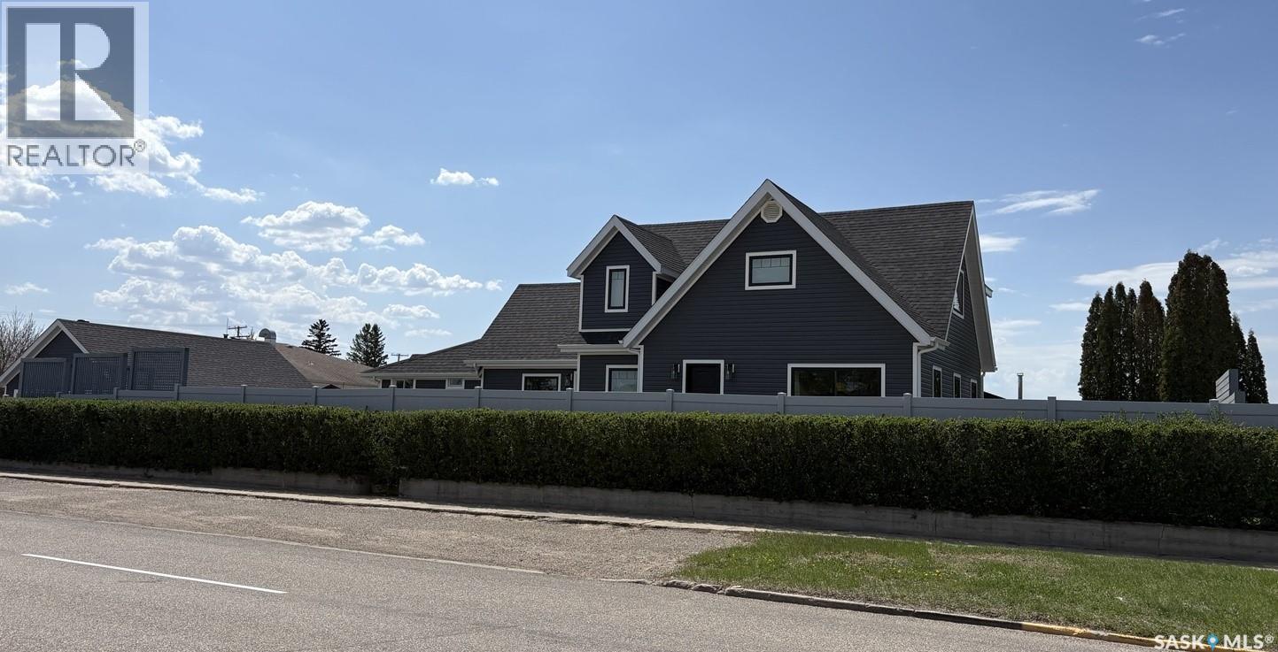 104 Central Boulevard, Nipawin, Saskatchewan  S0E 1E0 - Photo 3 - SK037511