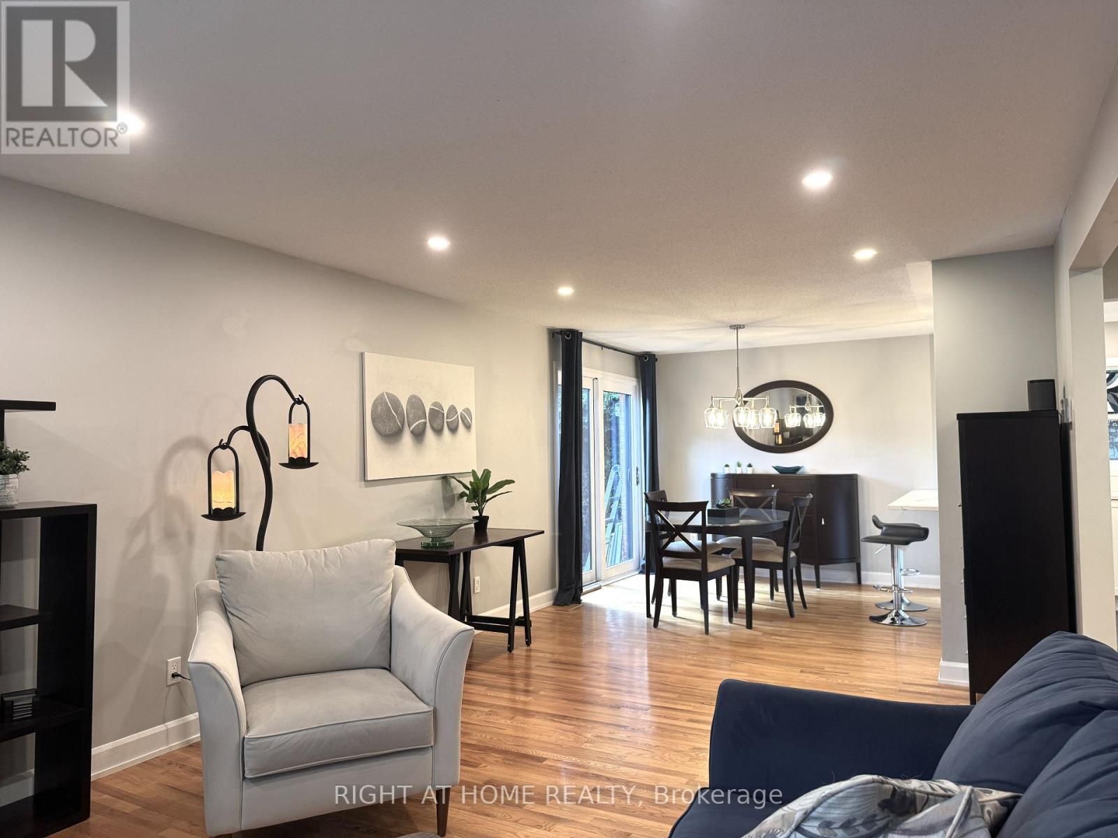 3 Pommel Crescent, Ottawa, Ontario  K2M 1A3 - Photo 4 - X13206440